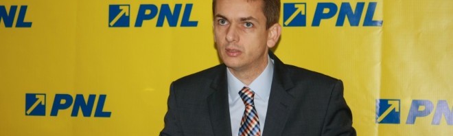 akos mora