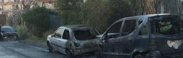 masini incendiate