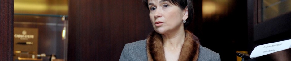 dr. Larisa Nesterovski