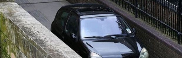 masina suspecta