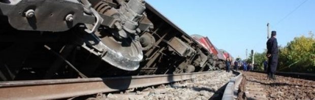 tren deraiat
