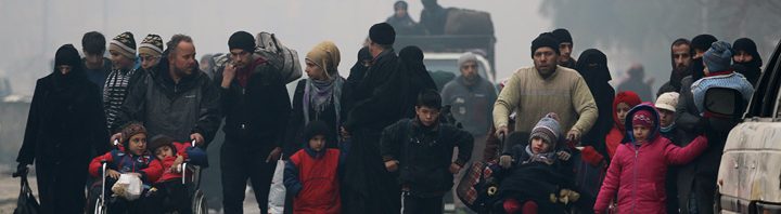 civili evacuati alep