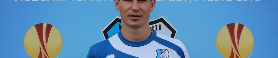 Marian Pleasca, fostul jucator al celor de la Pandurii, este asteptat sa semneze contractul cu Steaua. Fundasul dreapta a ajuns deja la negocierile cu Gigi Becali, discutiile urmand a fi finalizate in scurt timp