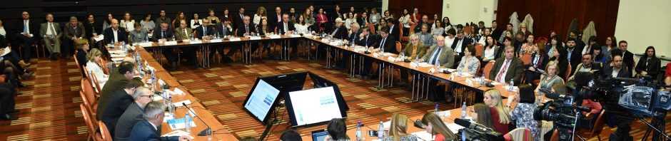 lansare raport studii clinice