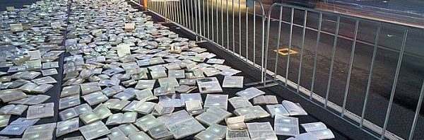 noaptea cartilor deschise