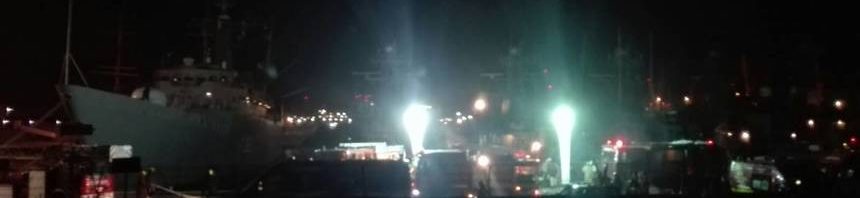 incendiu nava militara